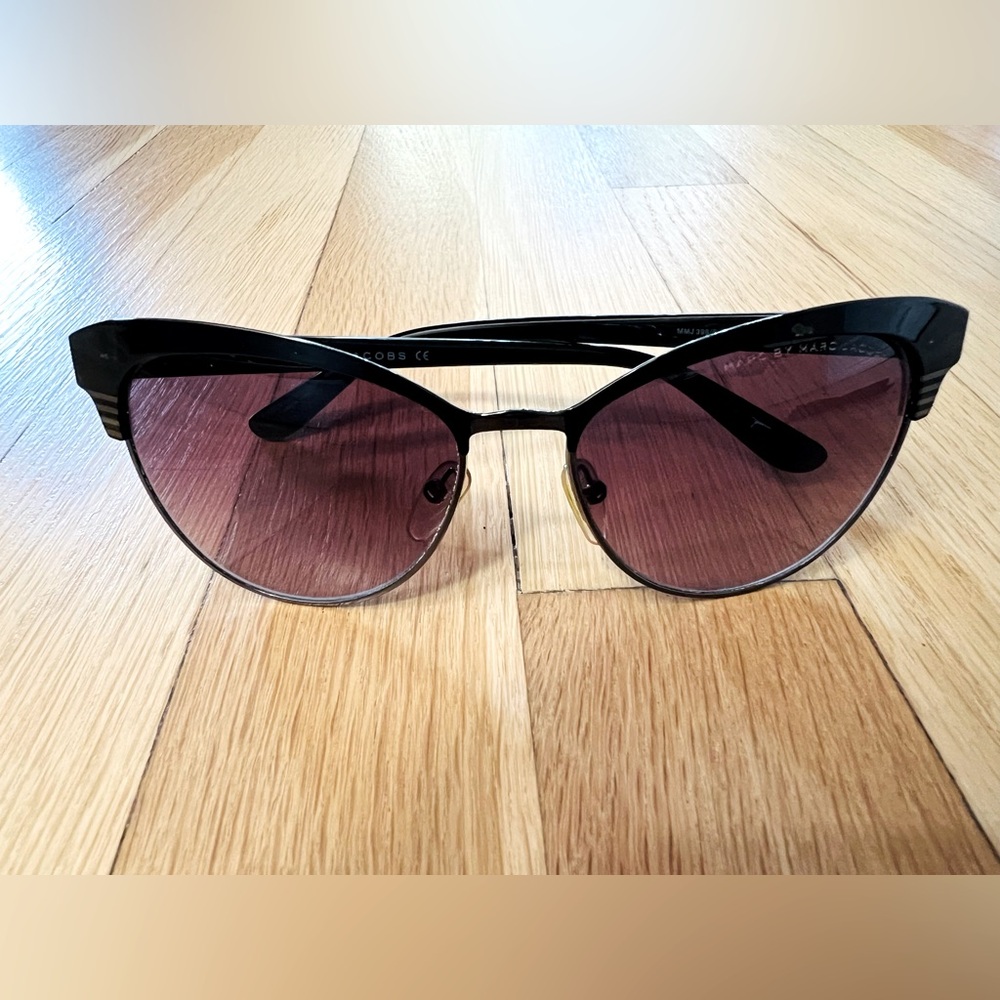 Marc by Marc Jacobs Black Cat Eye Rimless Sunglasses
